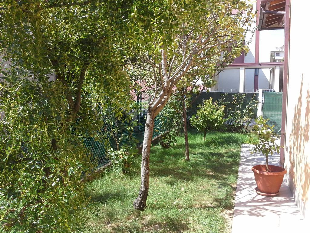 Villa Al Sole Mestre Exterior photo