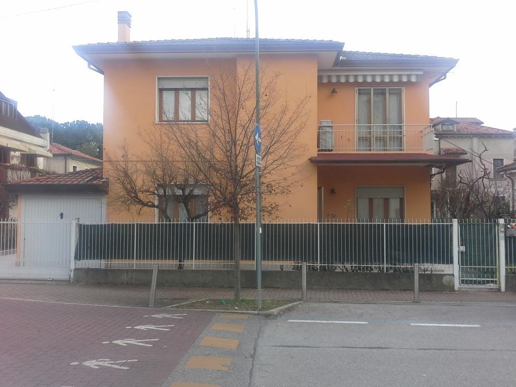 Villa Al Sole Mestre Exterior photo