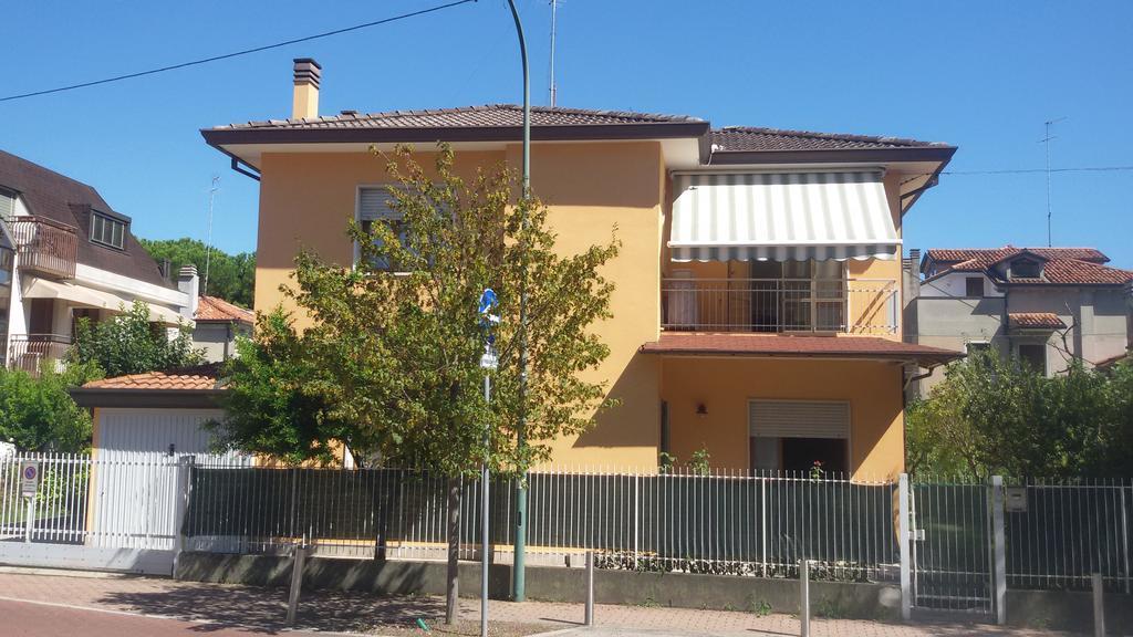 Villa Al Sole Mestre Exterior photo