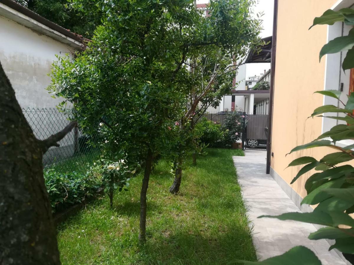 Villa Al Sole Mestre Exterior photo