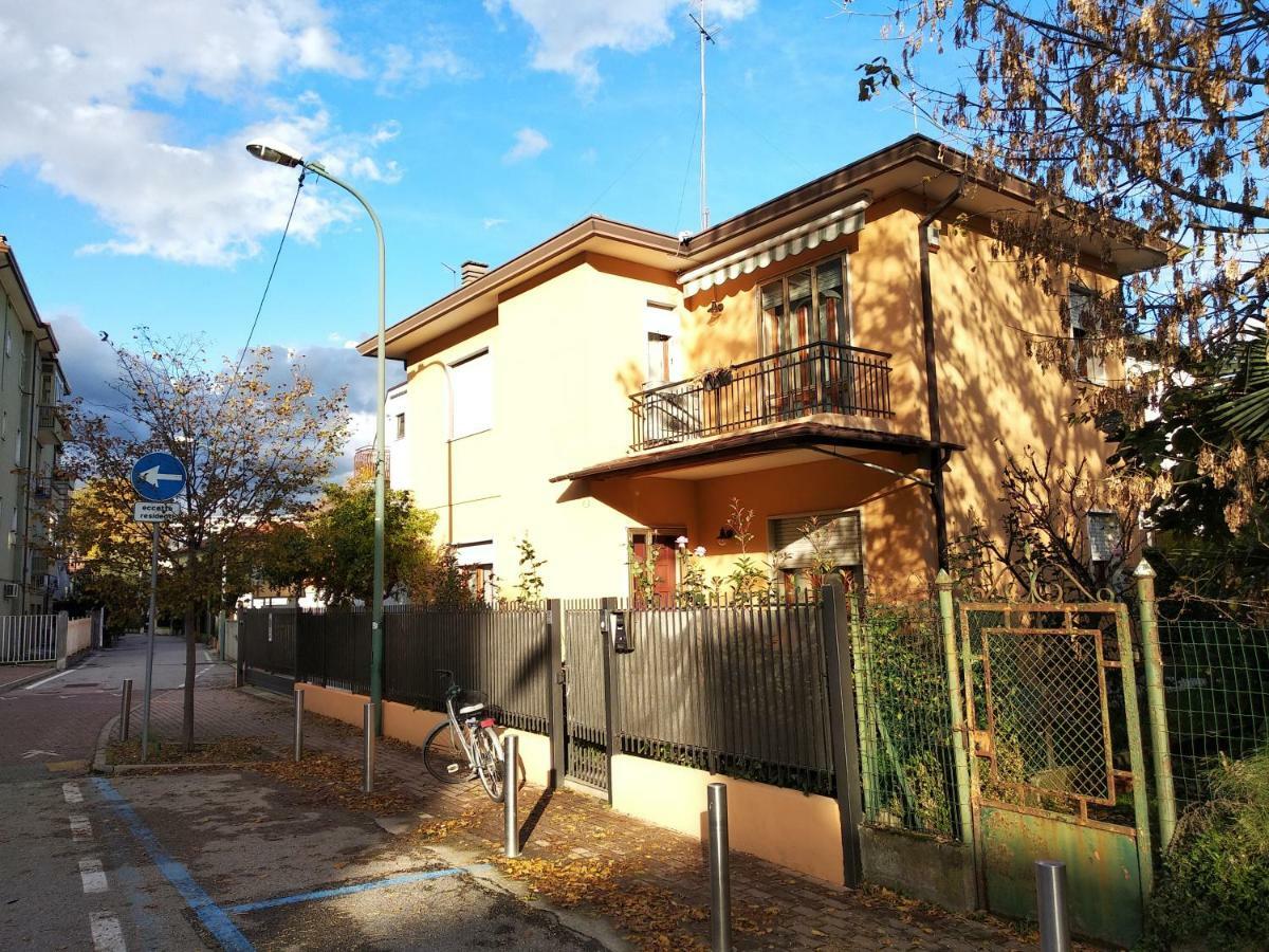 Villa Al Sole Mestre Exterior photo