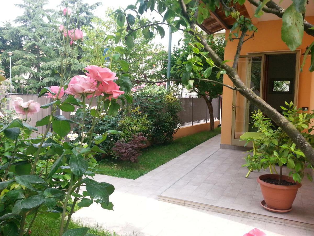 Villa Al Sole Mestre Exterior photo
