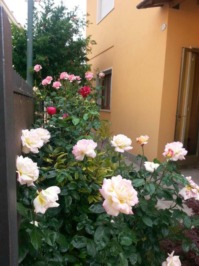 Villa Al Sole Mestre Exterior photo